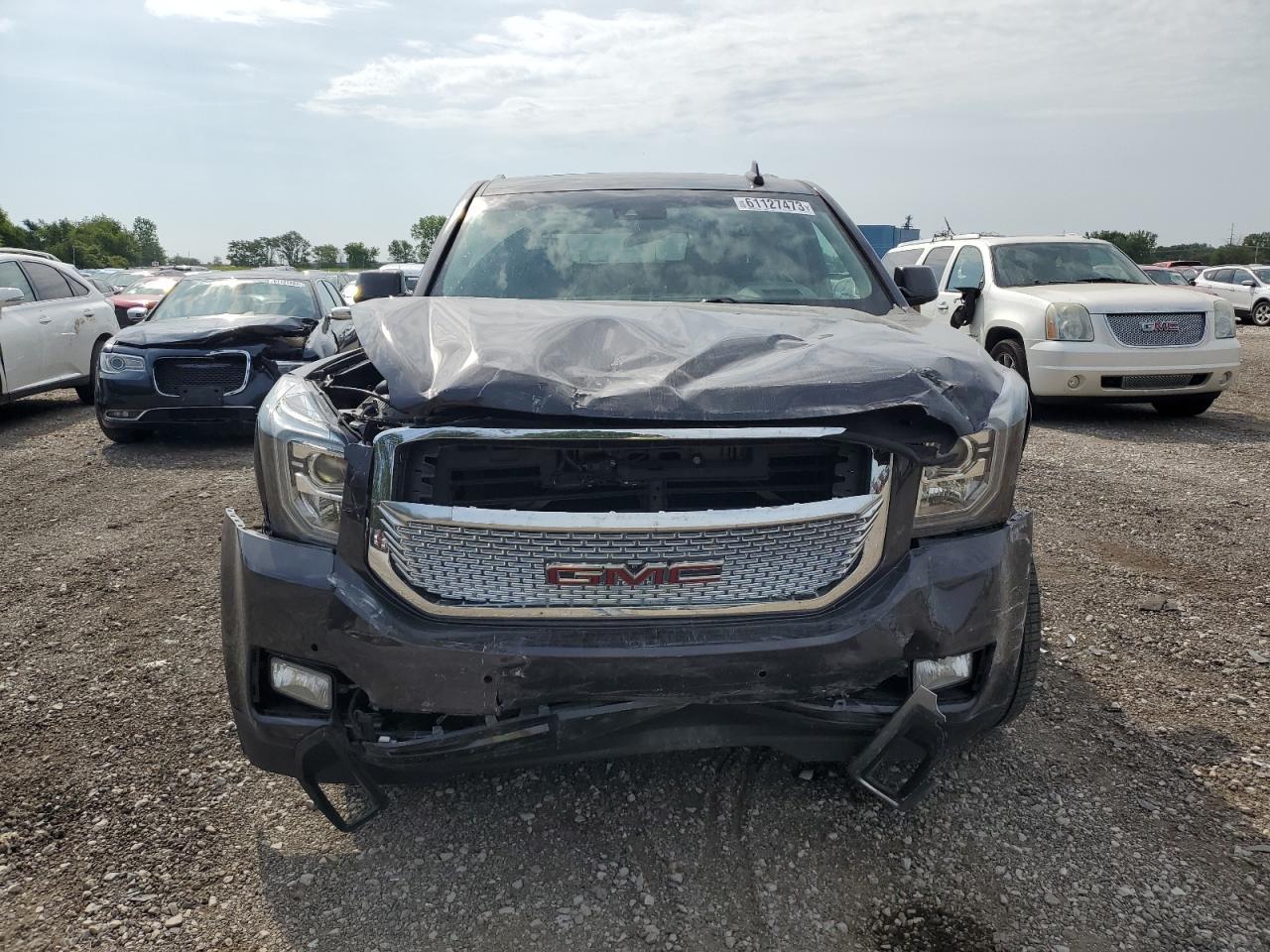 2017 GMC YUKON DENA - Фото 5