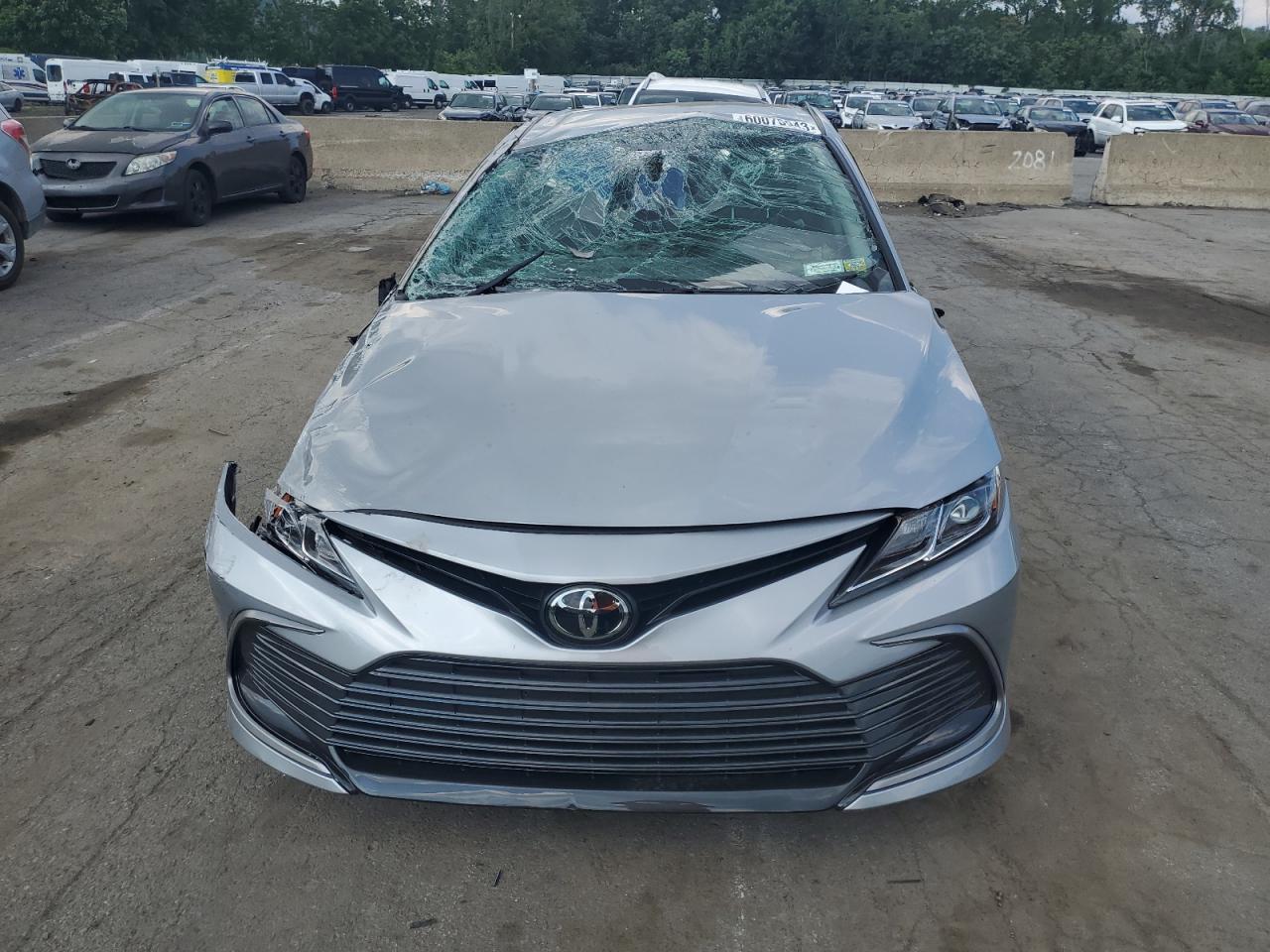 2023 TOYOTA CAMRY LE - Фото 5