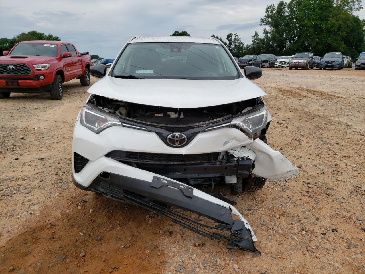 2018 TOYOTA RAV4 LE - Image 5