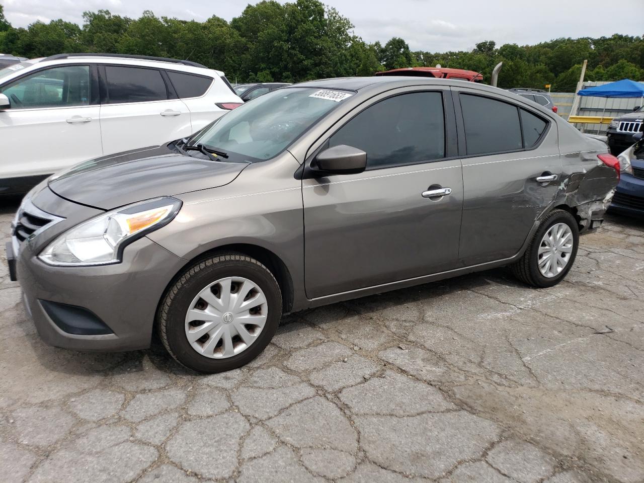 2016 NISSAN VERSA S