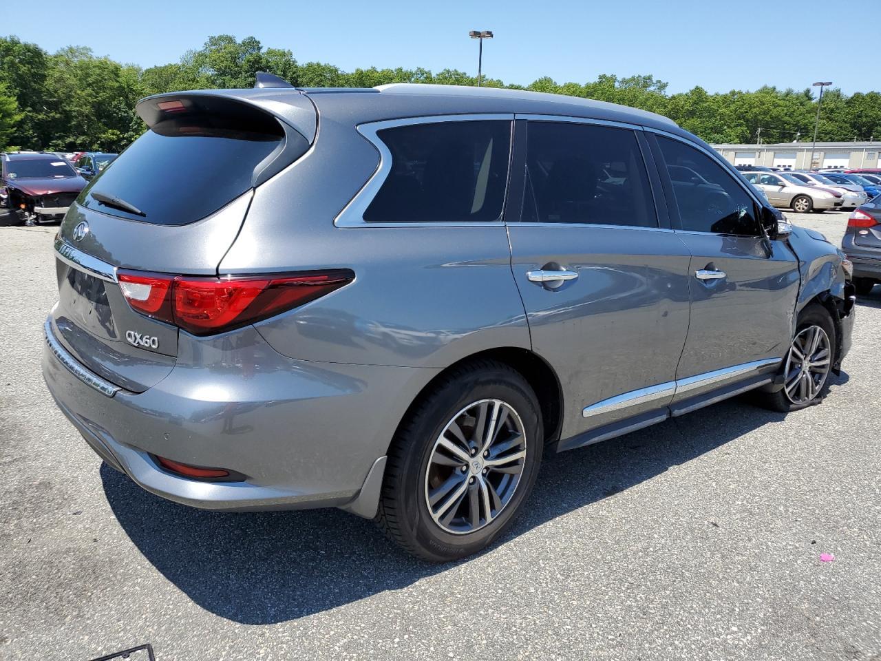 2017 INFINITI QX60 - Фото 3