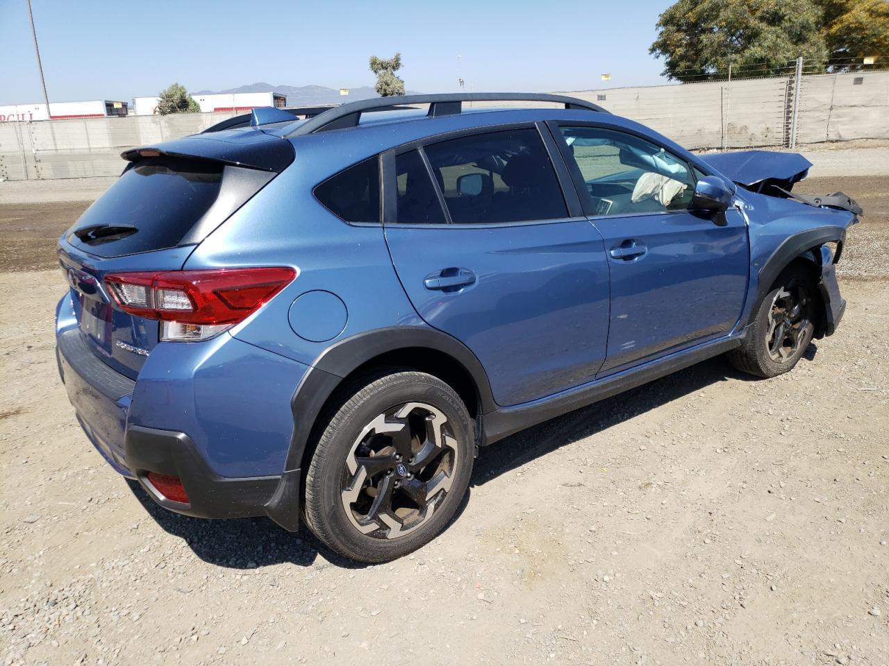 2021 SUBARU CROSSTREK - Фото 3