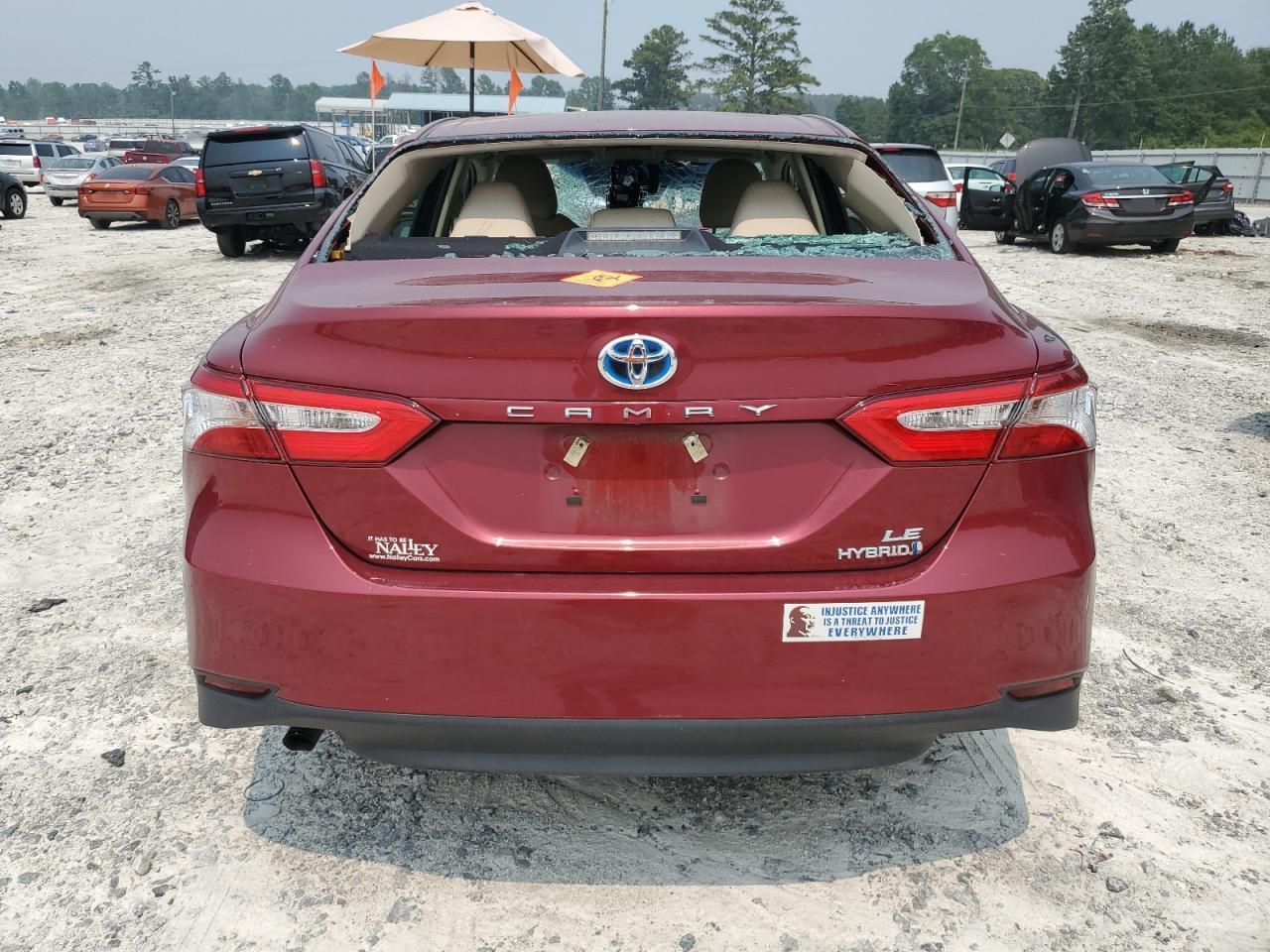 2018 TOYOTA CAMRY LE - Image 6