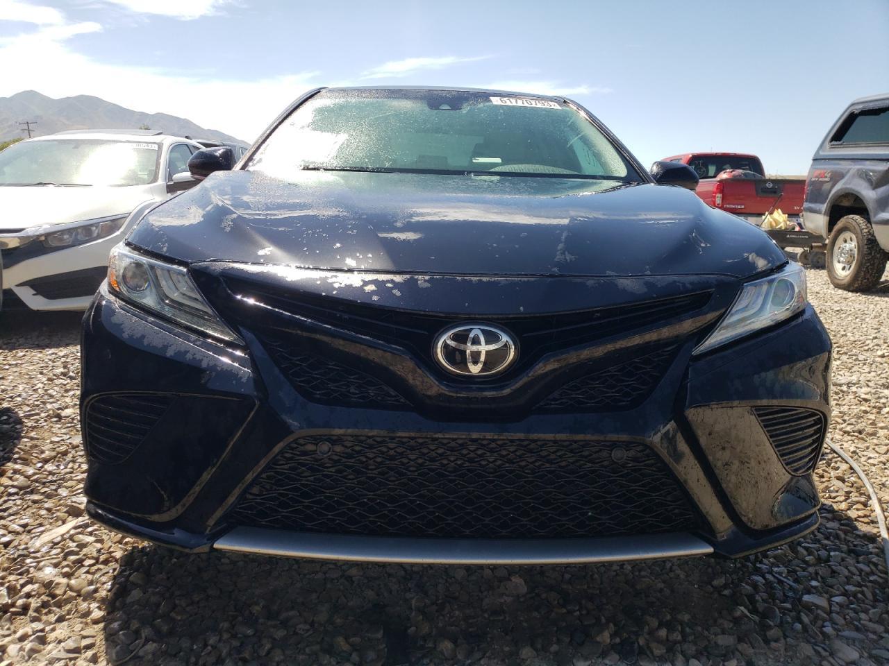 2018 TOYOTA CAMRY XSE - Фото 5