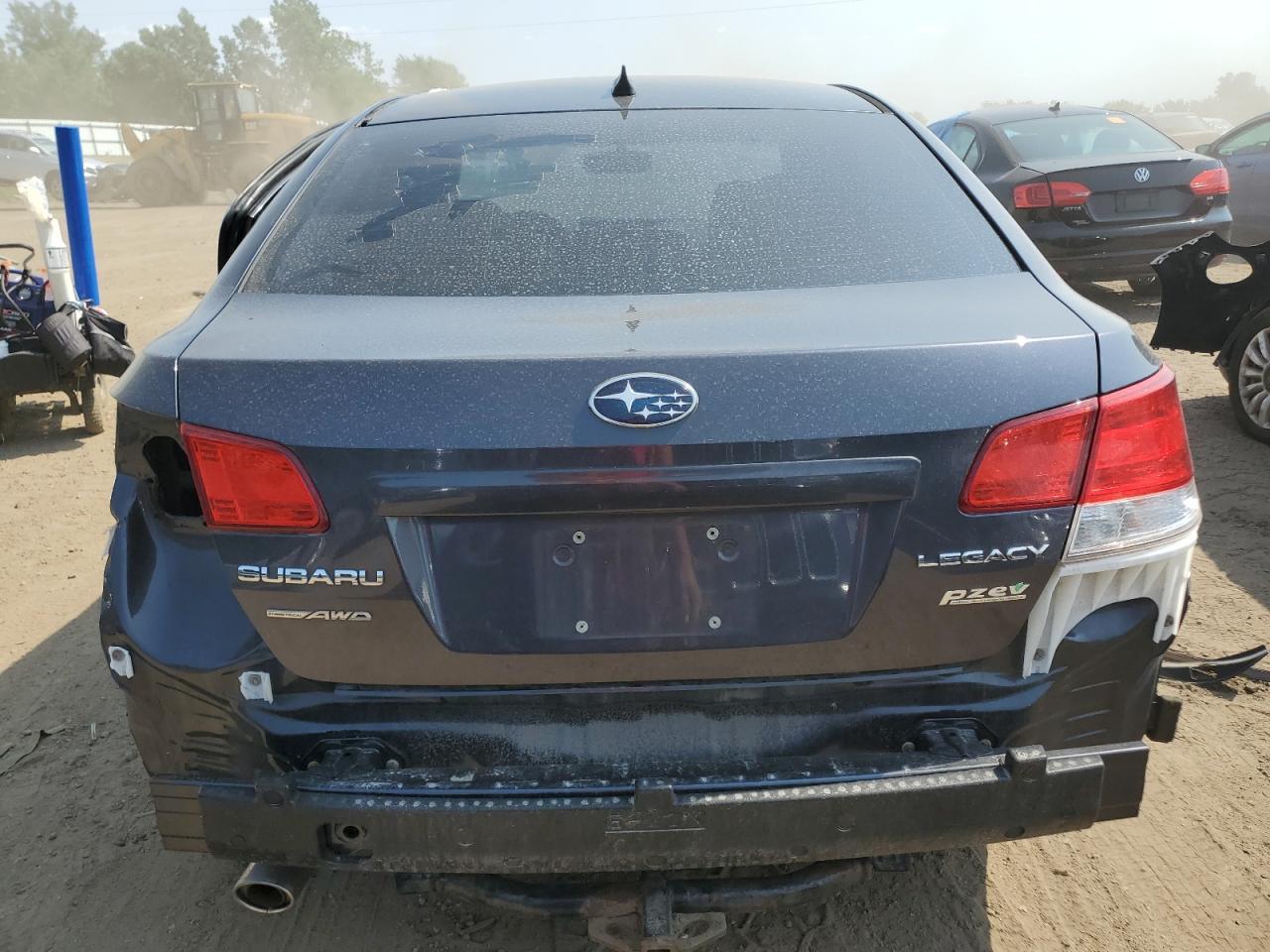 2012 SUBARU LEGACY 2.5 - Image 6