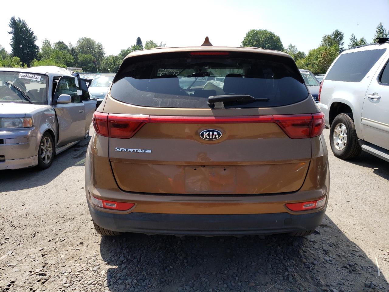 2017 KIA SPORTAGE L - Image 6