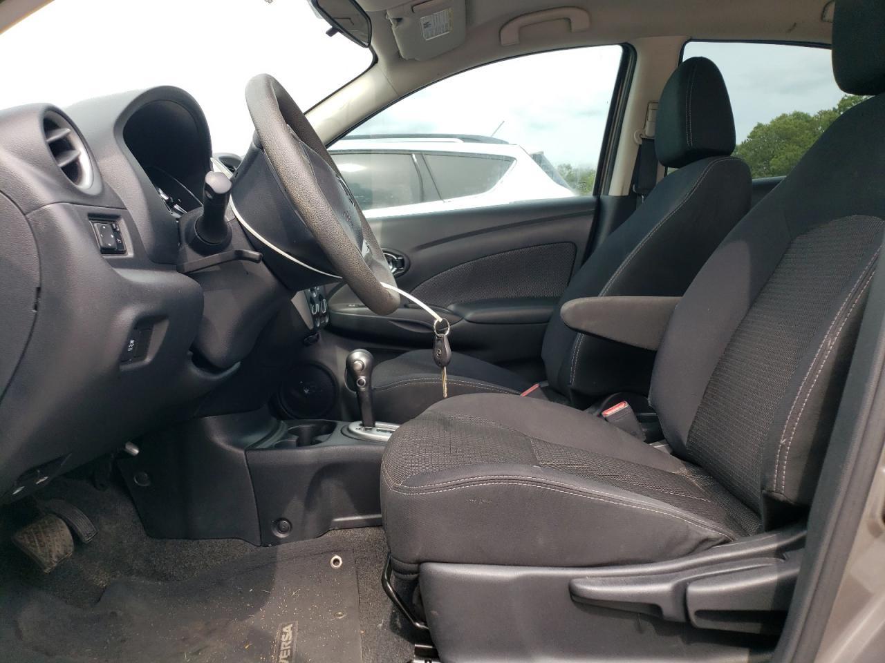 2016 NISSAN VERSA S - Фото 7