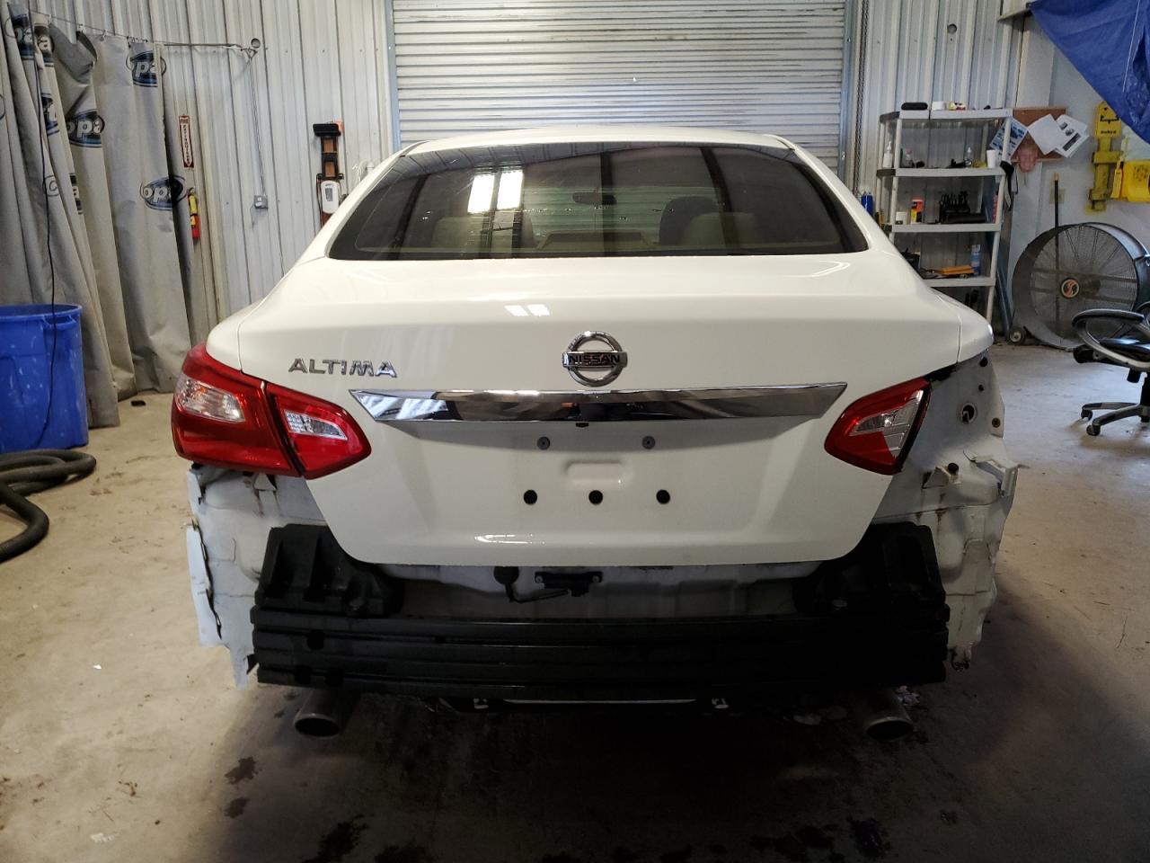 2017 NISSAN ALTIMA 2.5 - Фото 6