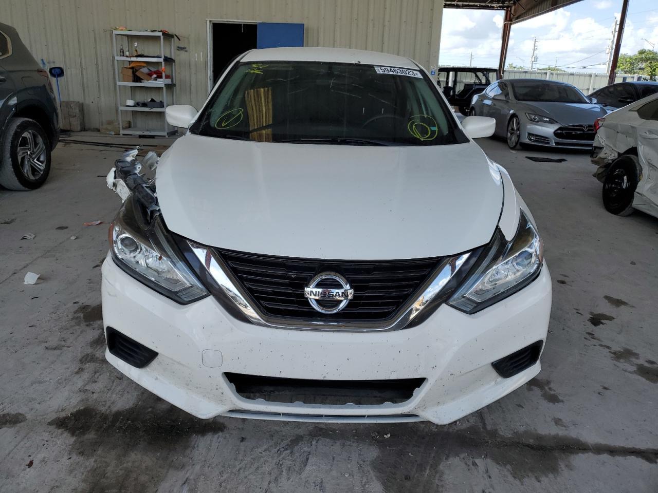 2017 NISSAN ALTIMA 2.5 - Фото 5