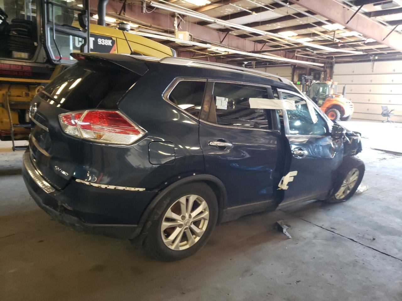 2015 NISSAN ROGUE S - Фото 3