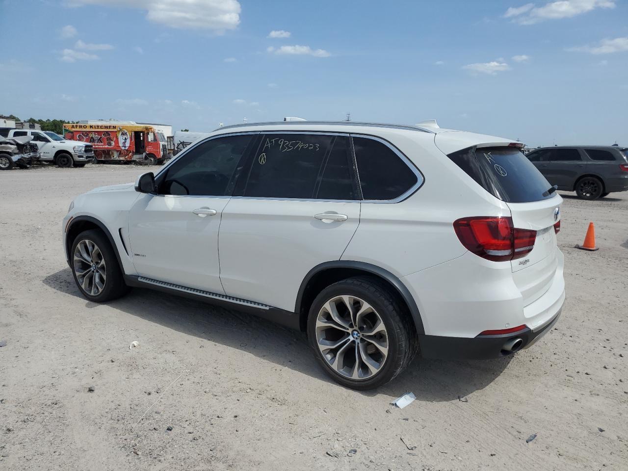 2016 BMW X5 XDRIVE3 - Image 2