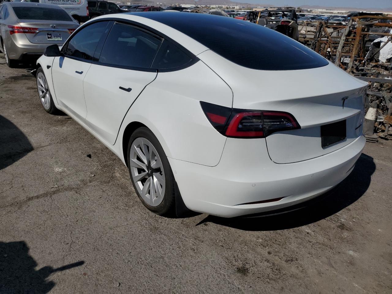 2021 TESLA MODEL 3 - Image 2