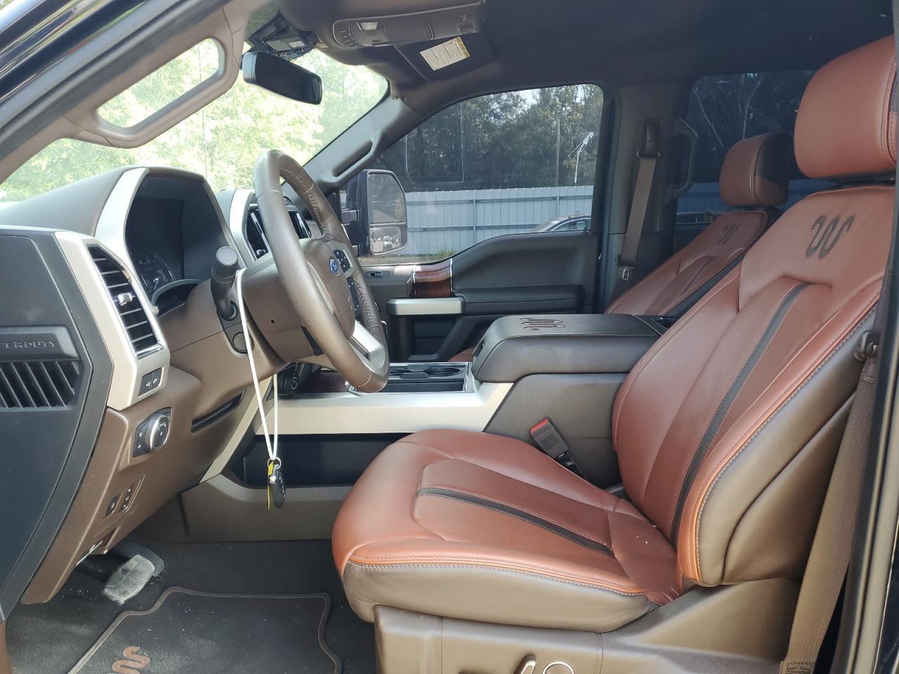 2022 FORD F250 SUPER - Image 7