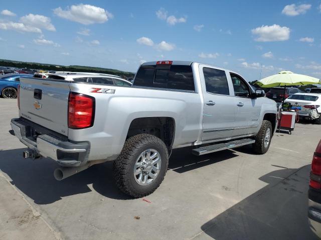 2019 Chevrolet Silverado K2500 Heavy Duty Ltz - Фото 3