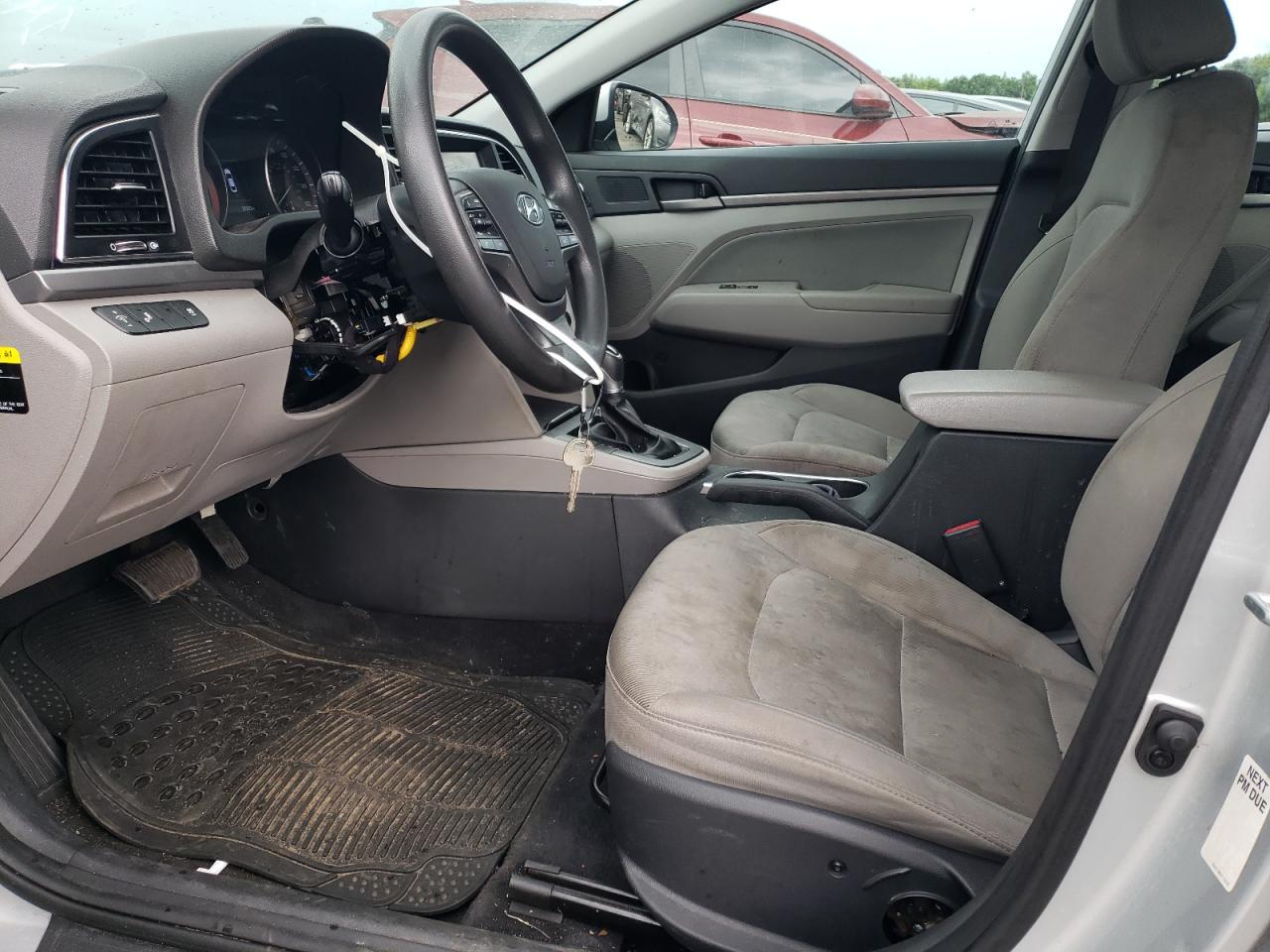 2018 HYUNDAI ELANTRA SE - Фото 7
