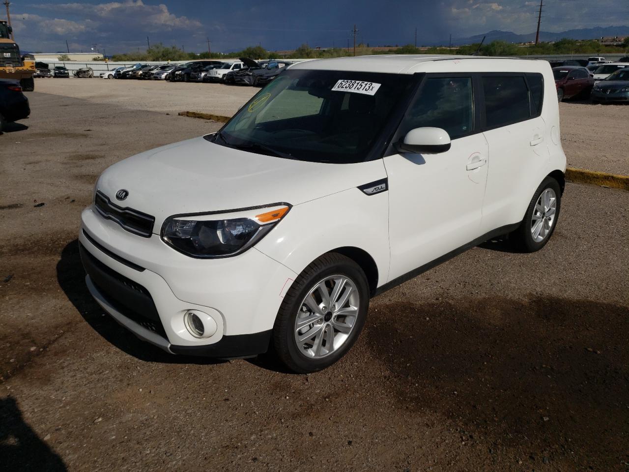 2019 KIA SOUL +