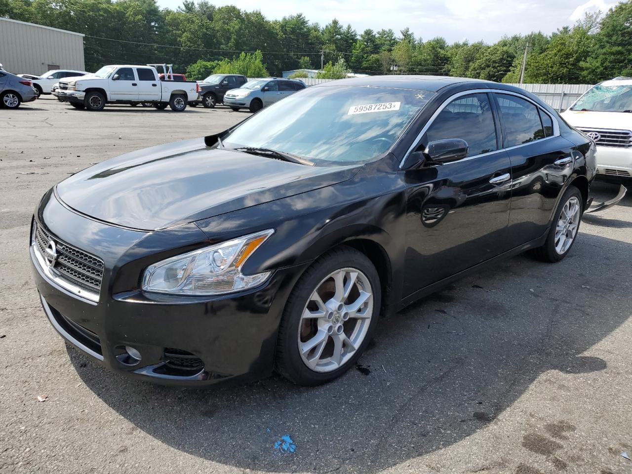2014 NISSAN MAXIMA S