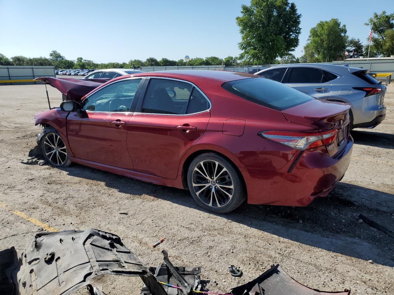 2018 TOYOTA CAMRY L - Image 2