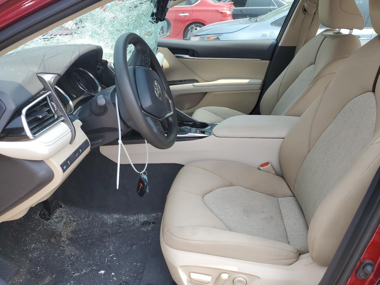 2018 TOYOTA CAMRY LE - Image 7