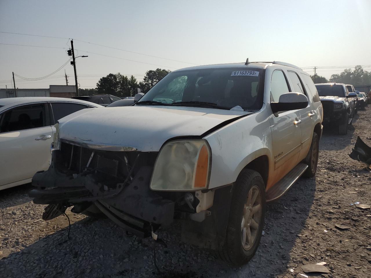 2012 GMC YUKON DENA car image