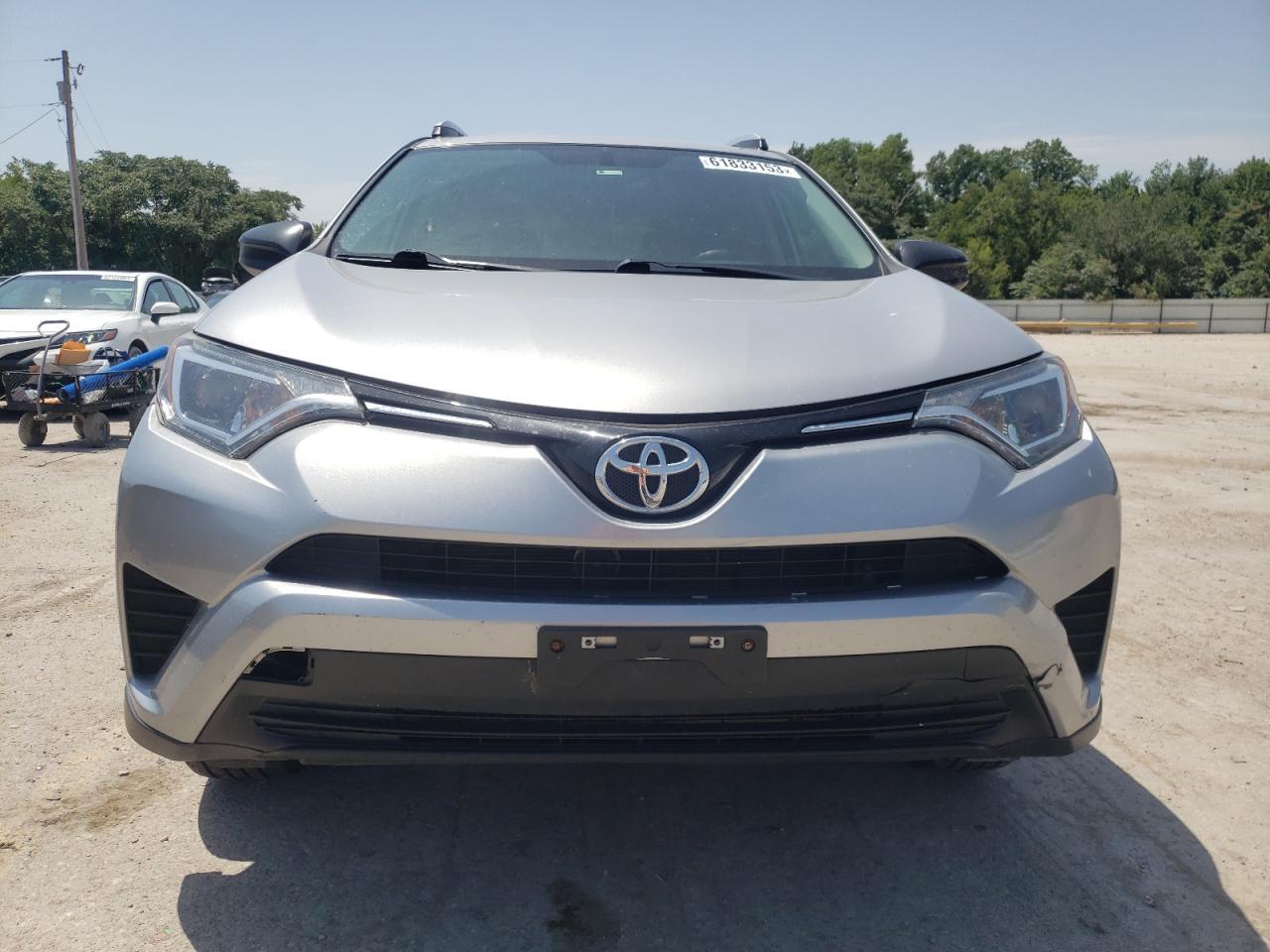 2016 TOYOTA RAV4 LE - Фото 5