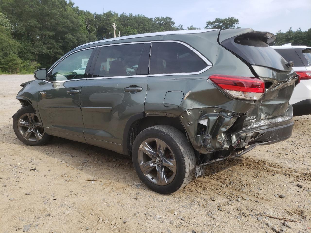 2018 TOYOTA HIGHLANDER - Image 2