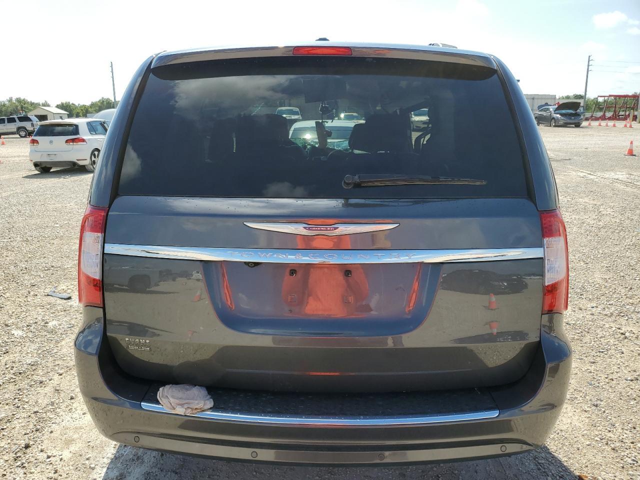 2014 CHRYSLER TOWN & COU - Фото 6