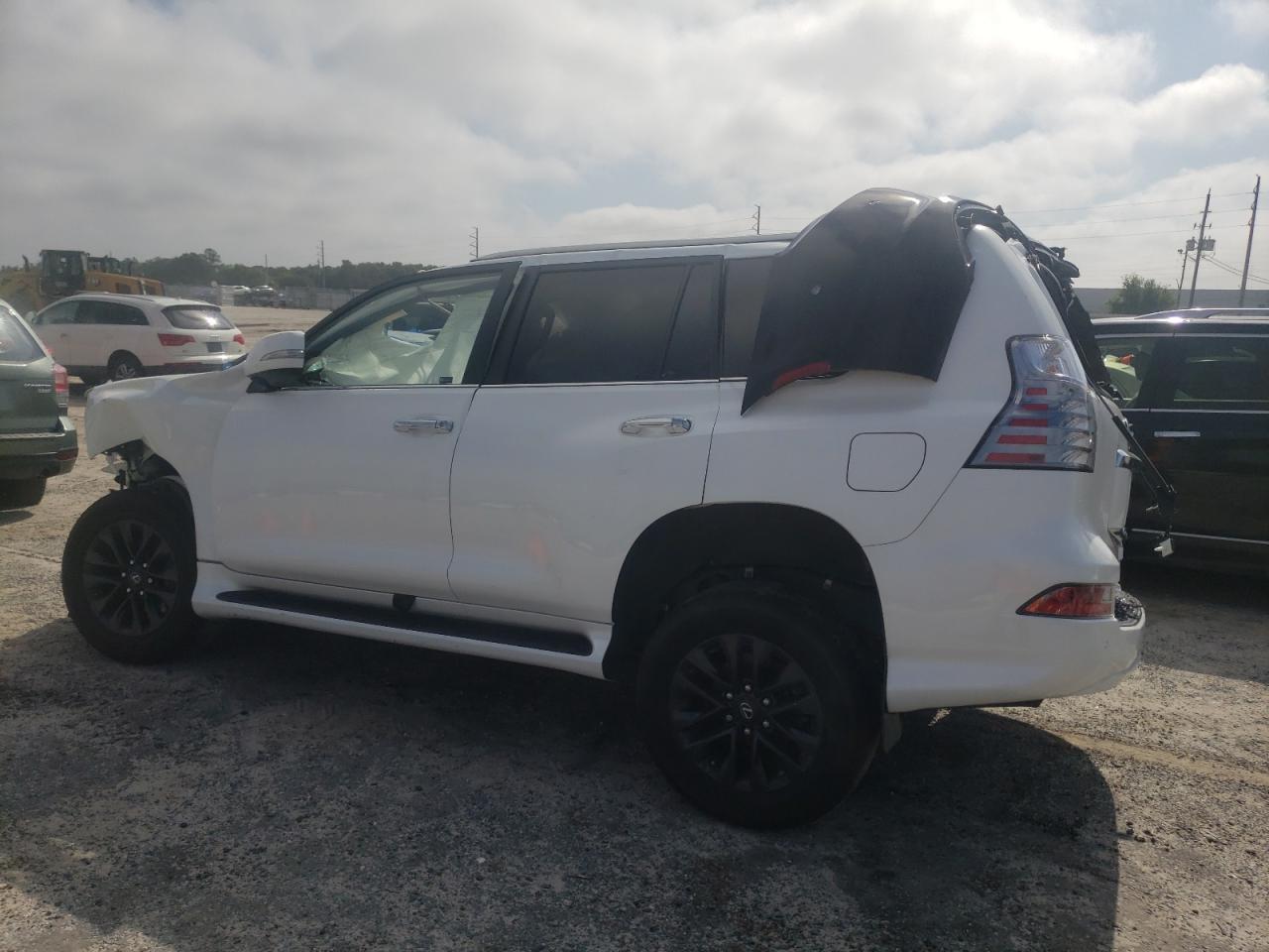 2022 LEXUS GX 460 - Фото 2