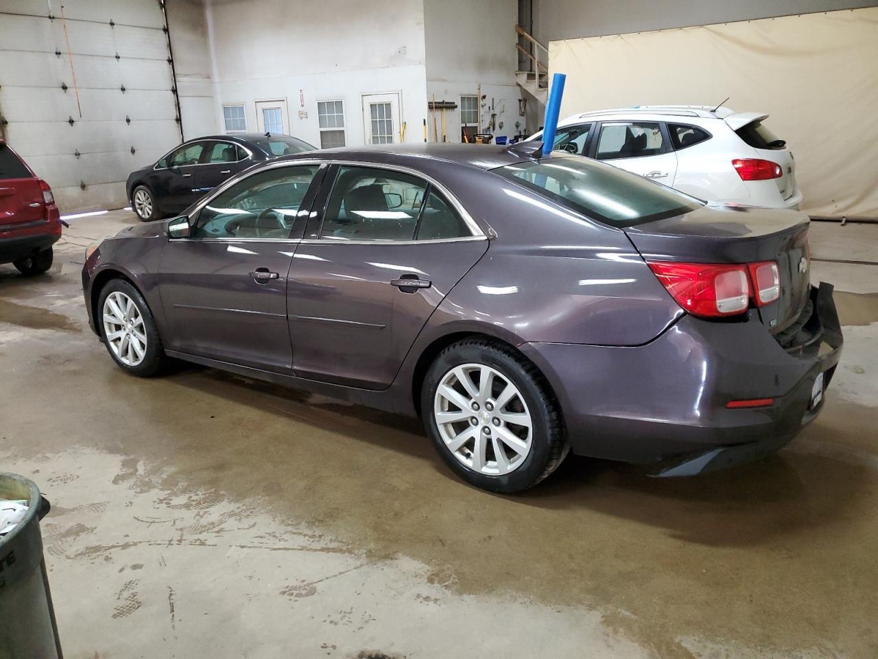 2015 CHEVROLET MALIBU 2LT - Image 2