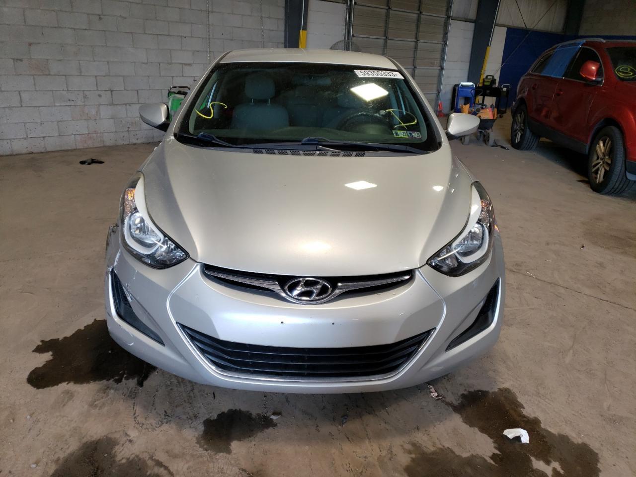 2015 HYUNDAI ELANTRA SE - Фото 5