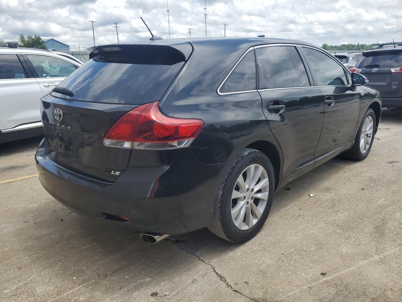 2013 TOYOTA VENZA LE - Фото 3
