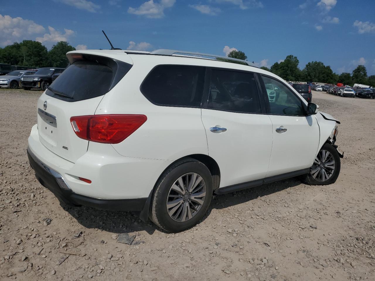 2018 NISSAN PATHFINDER - Image 3