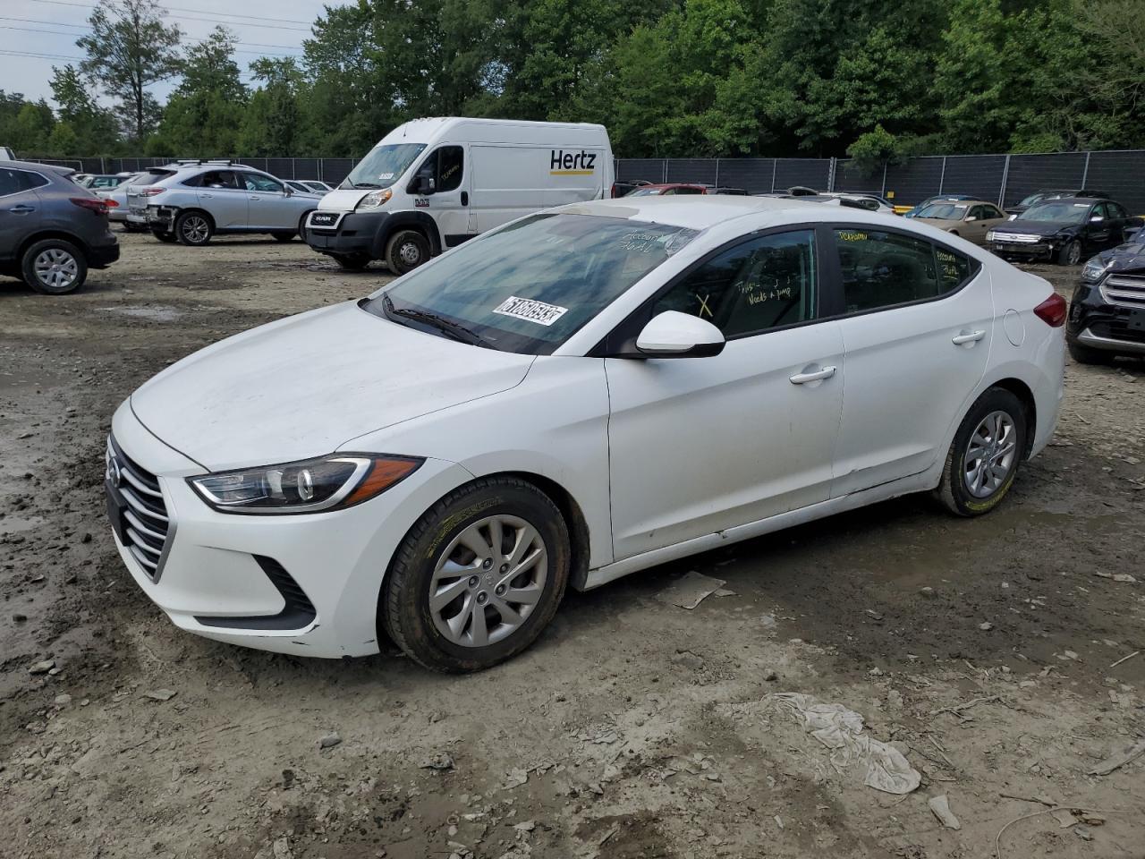 2017 HYUNDAI ELANTRA SE