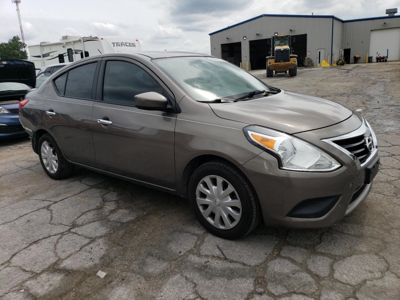 2016 NISSAN VERSA S - Фото 4