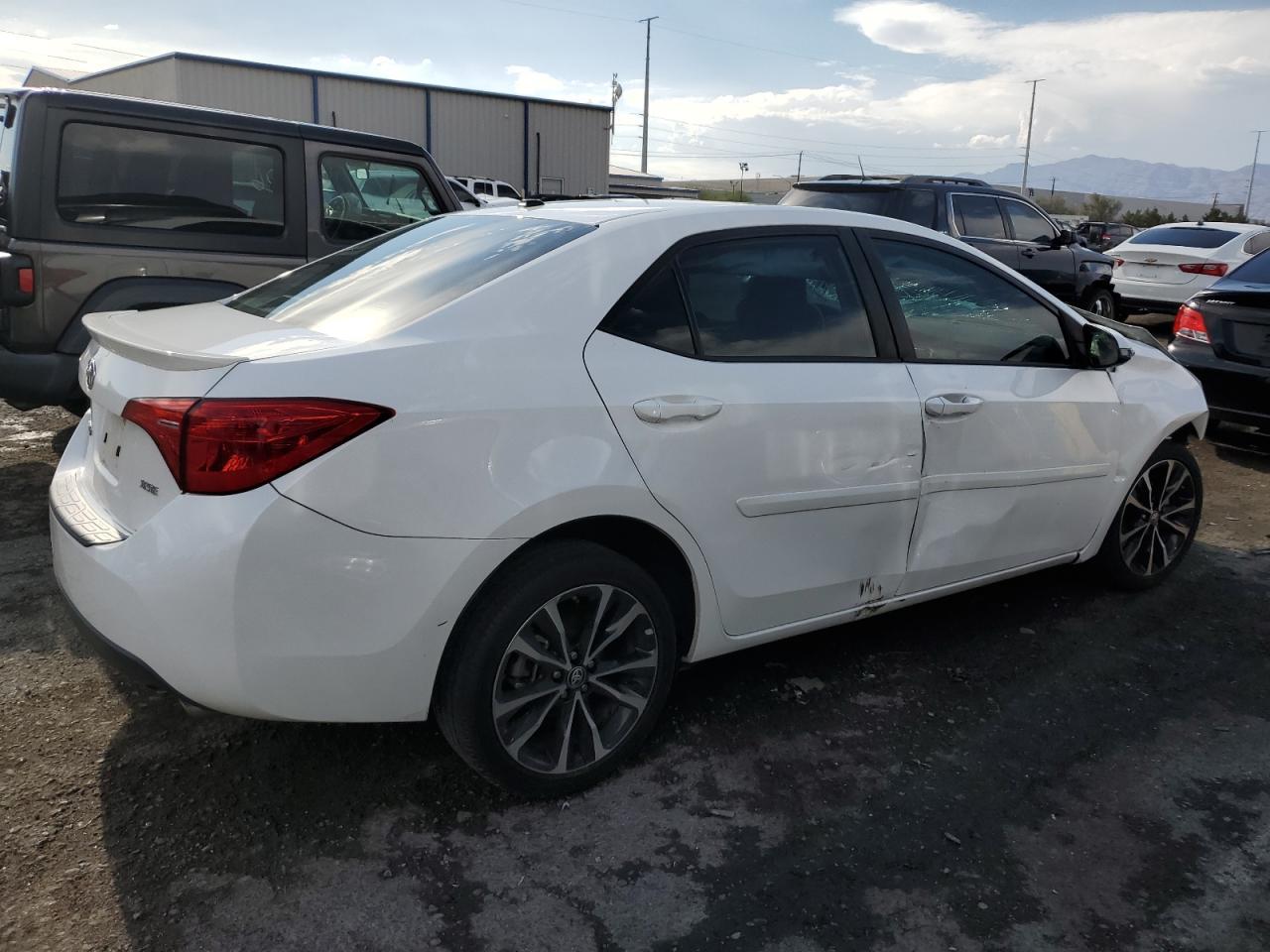 2019 TOYOTA COROLLA L - Image 3