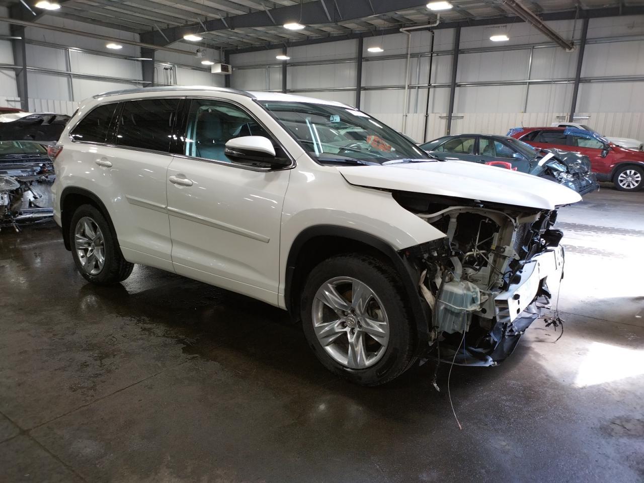 2015 TOYOTA HIGHLANDER - Фото 4
