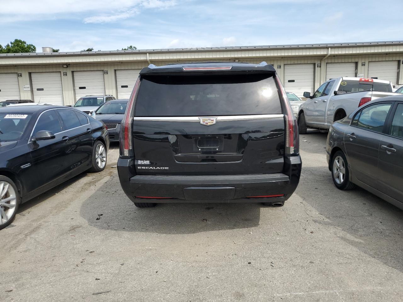 2017 CADILLAC ESCALADE E - Фото 6