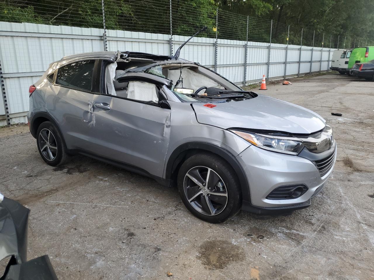 2022 HONDA HR-V EXL - Image 4