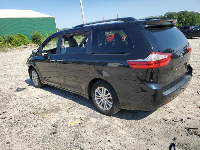 2016 Toyota Sienna Xle - Image 2