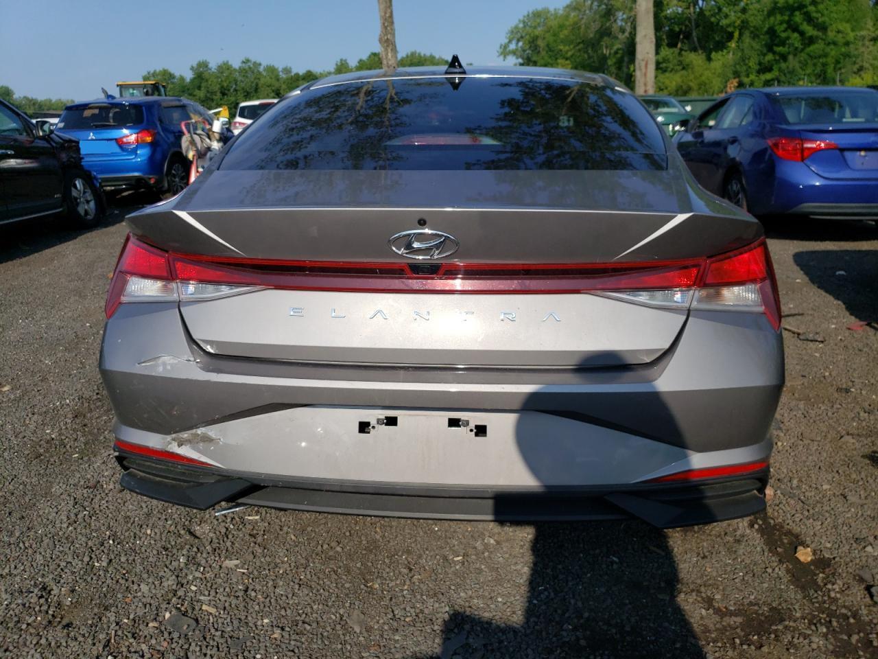 2022 HYUNDAI ELANTRA SE - Фото 6