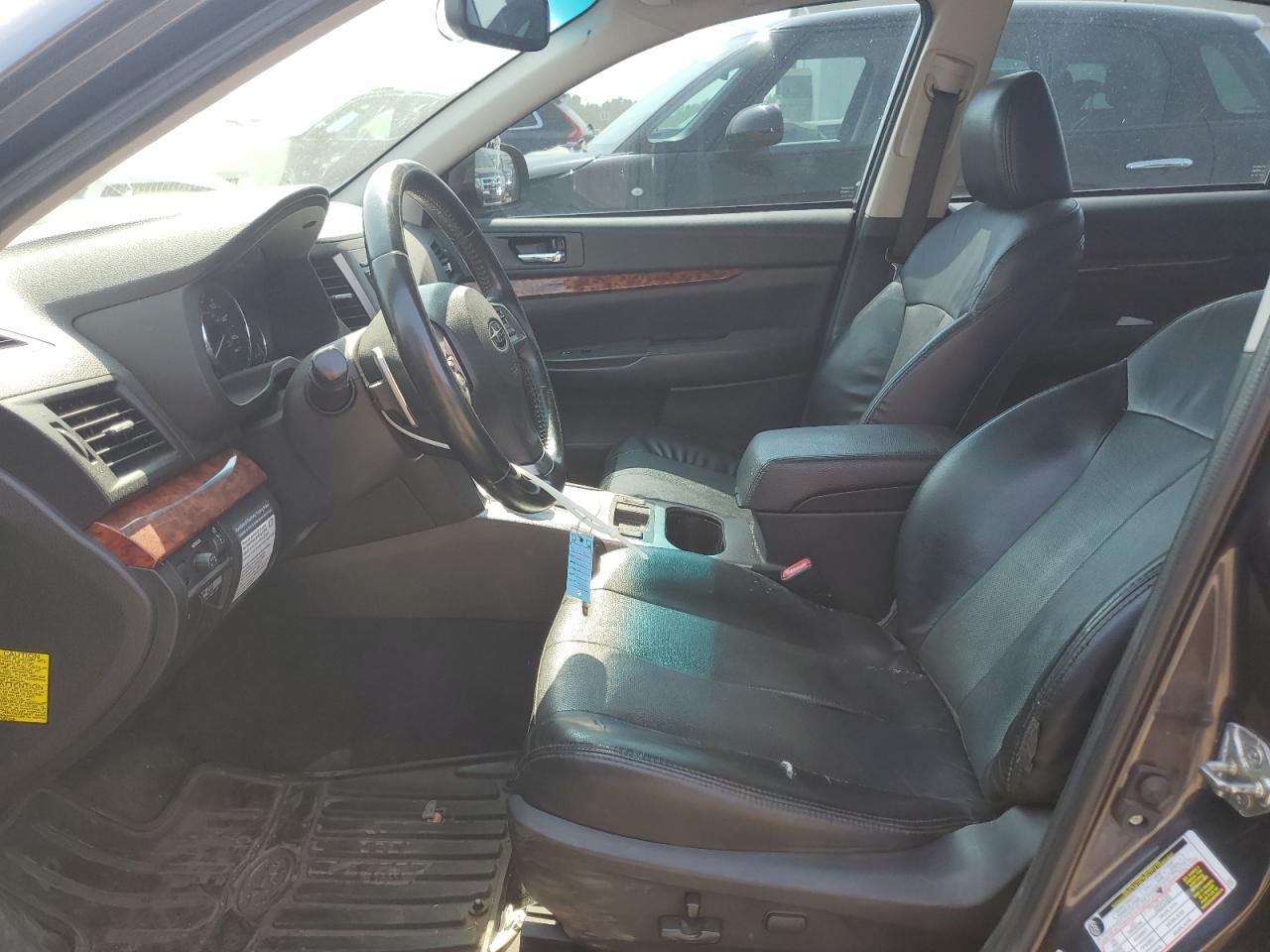 2012 SUBARU LEGACY 2.5 - Image 7