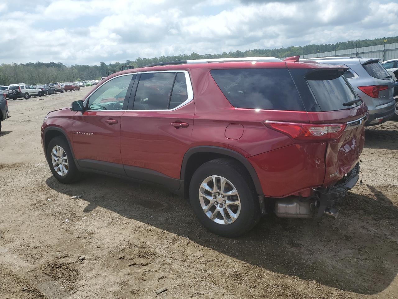 2018 CHEVROLET TRAVERSE L - Фото 2