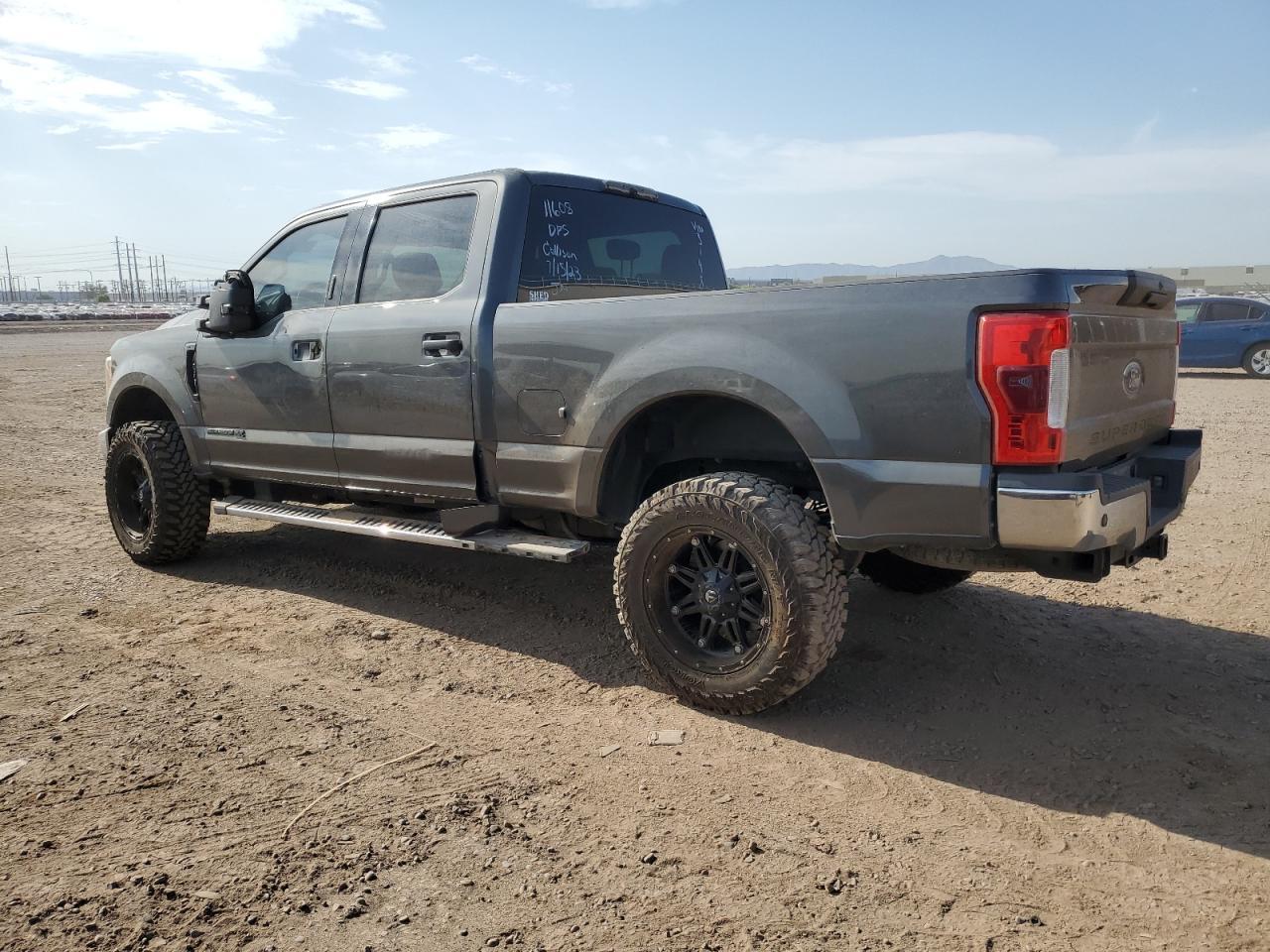 2017 FORD F250 SUPER - Image 2