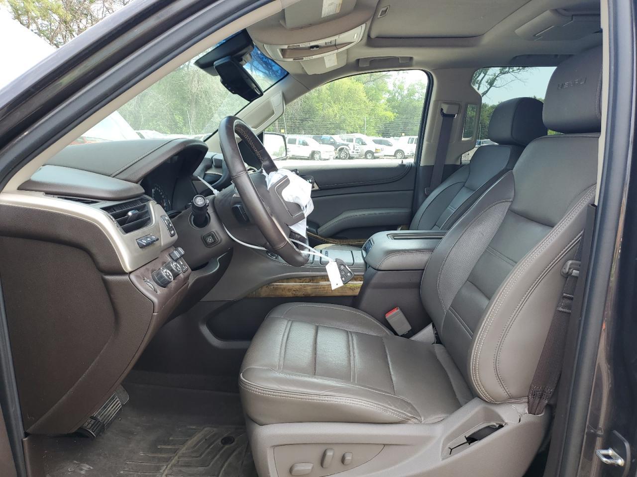2017 GMC YUKON DENA - Фото 7
