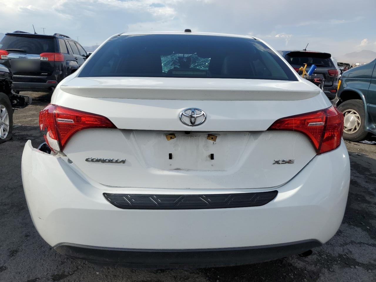 2019 TOYOTA COROLLA L - Image 6