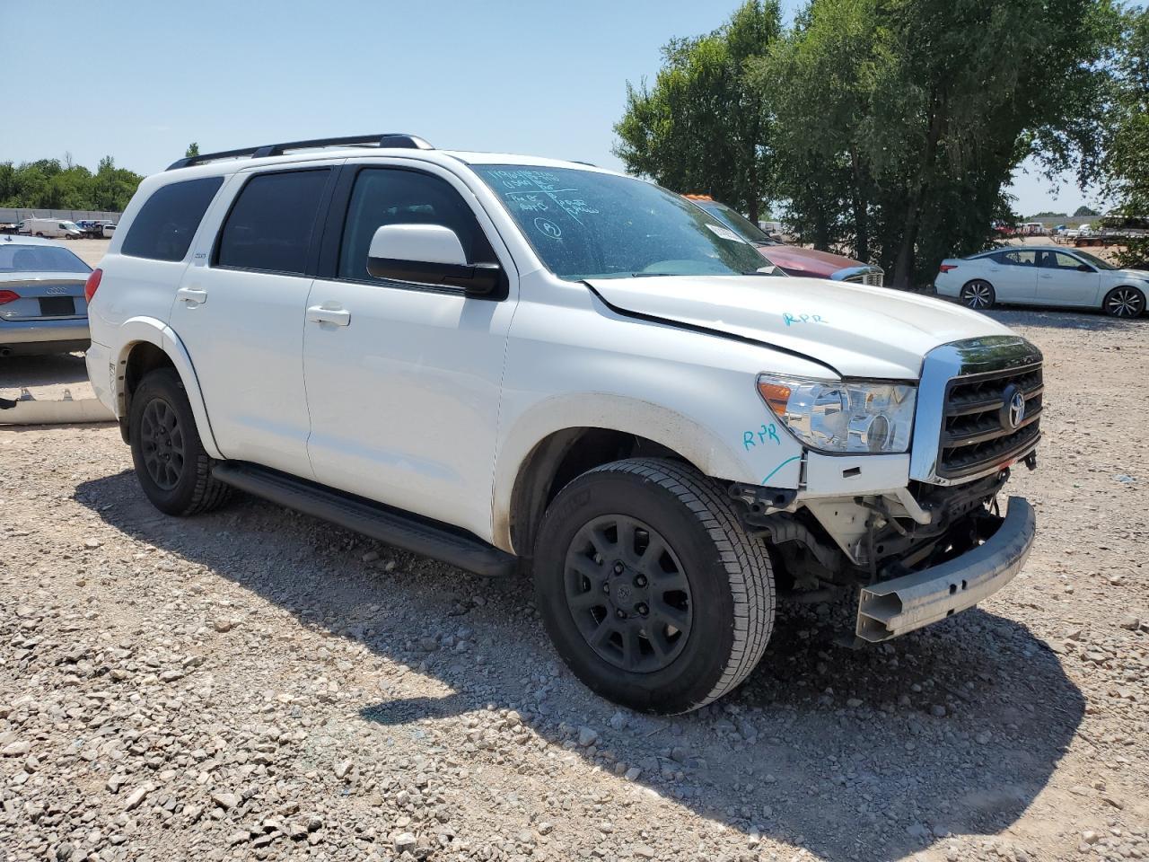 2013 TOYOTA SEQUOIA SR - Image 4