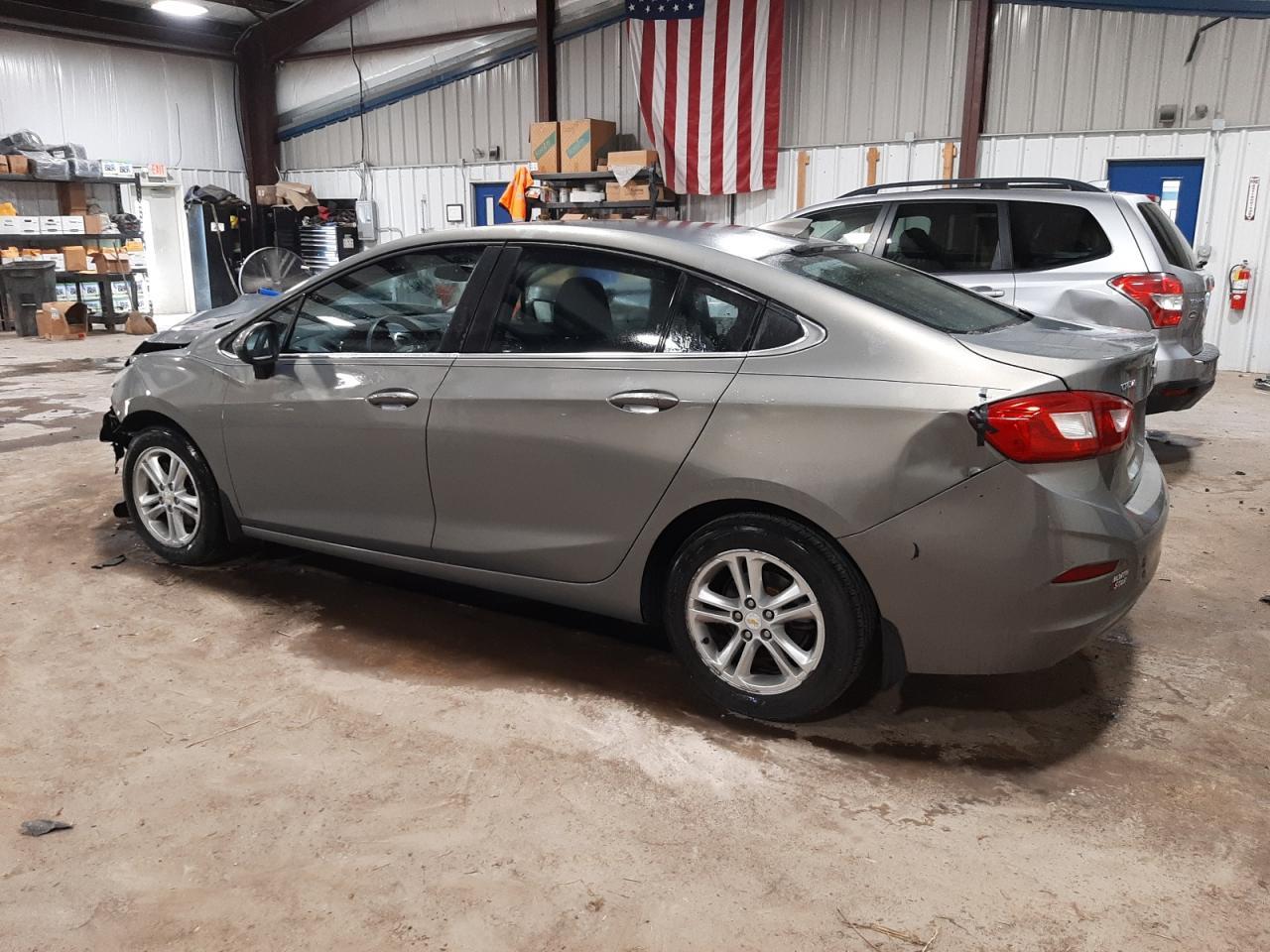 2017 CHEVROLET CRUZE LT - Фото 2
