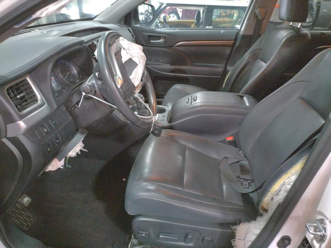2015 TOYOTA HIGHLANDER - Фото 7