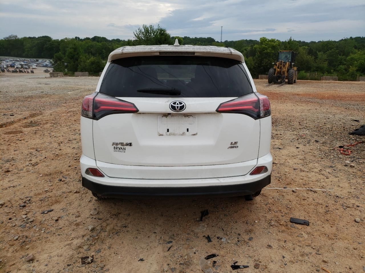 2018 TOYOTA RAV4 LE - Image 6