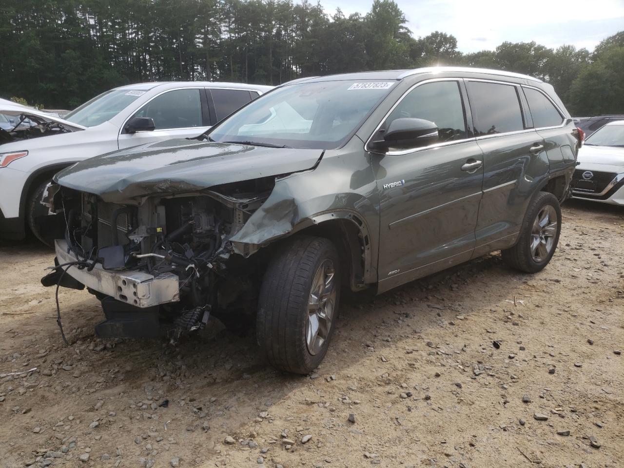 2018 TOYOTA HIGHLANDER car image